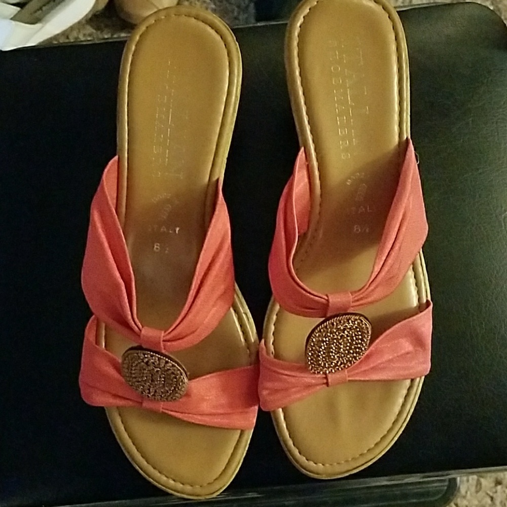 Sandles